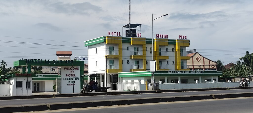 Hotel Hôtel Le Sentier, Douala, photo