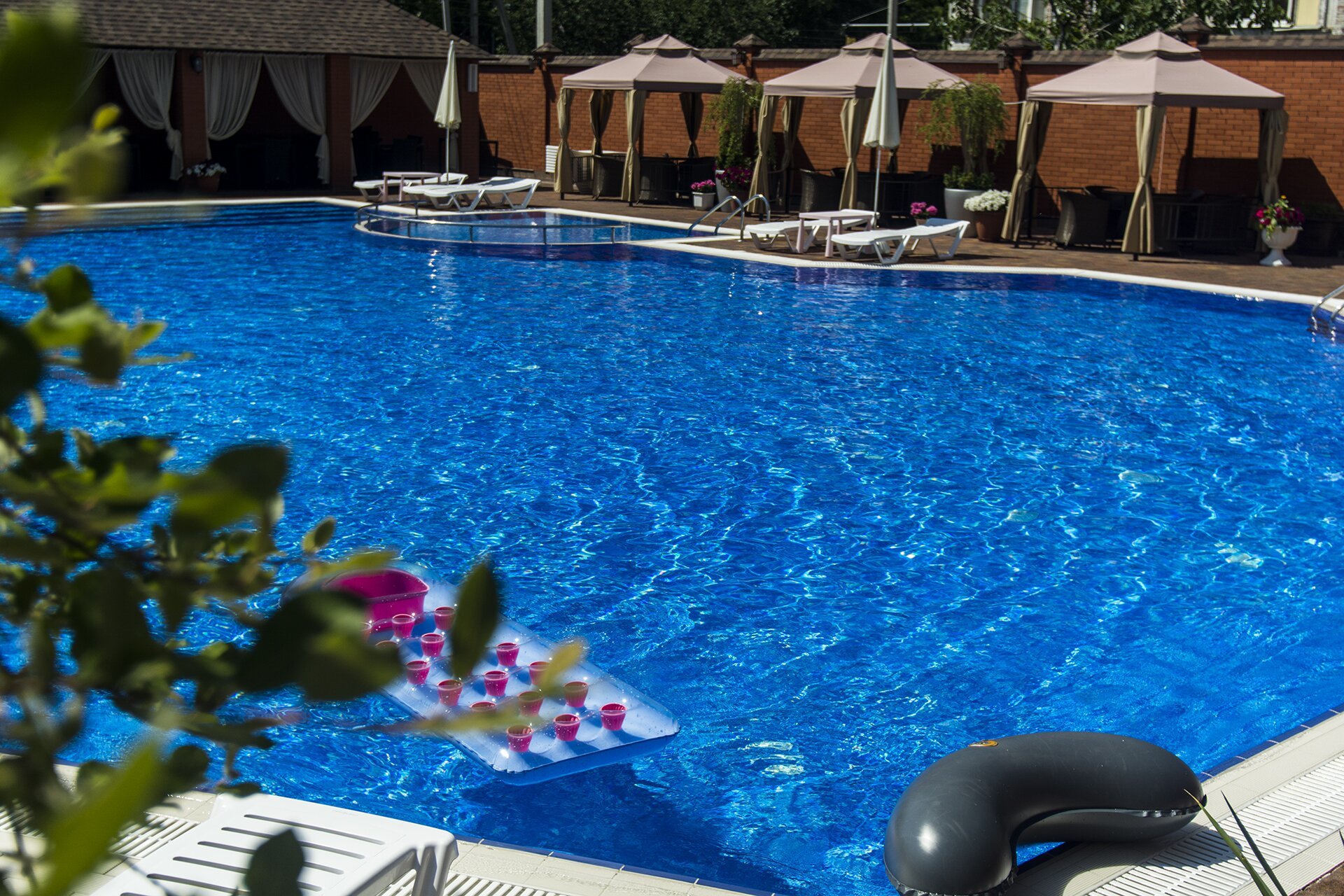 Фото Шери Холл