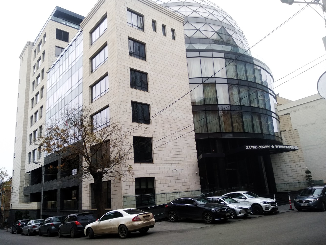 Фото Wyndham Grand Tbilisi