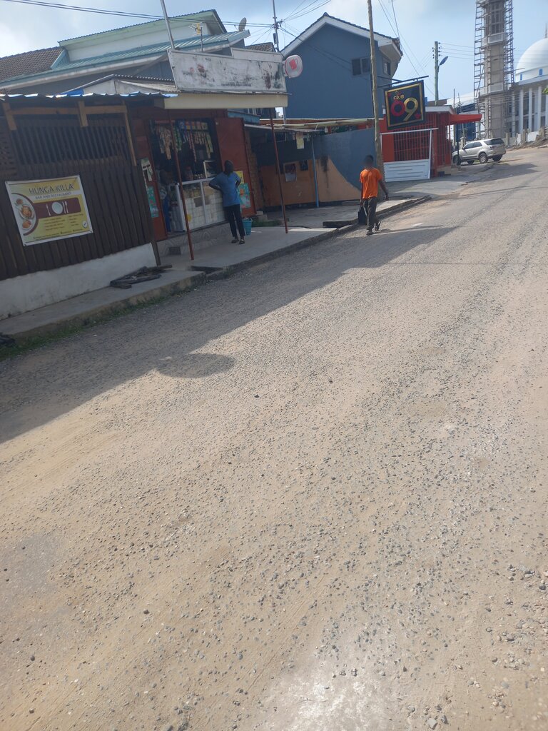 Hotel By His Grace, Earth, photo