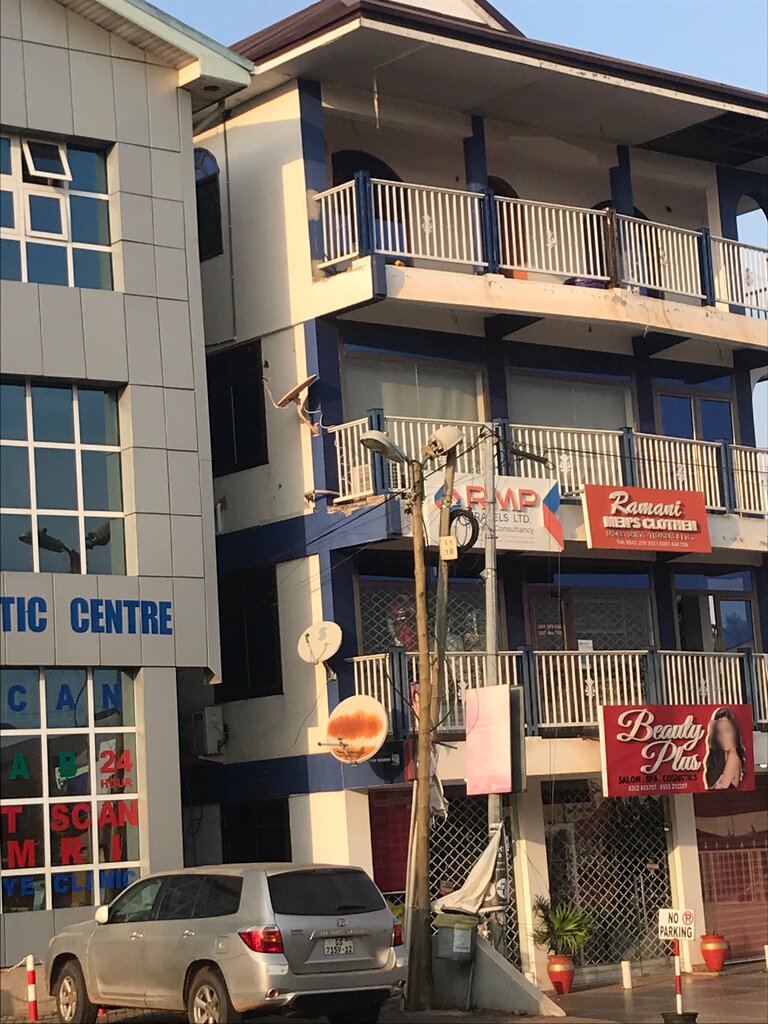 Clothing store Ramani Men's Clothen, Accra, photo