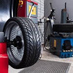 Шиномонтаж (posyolok Listvyanka, Prudnaya ulitsa, 12), tire service