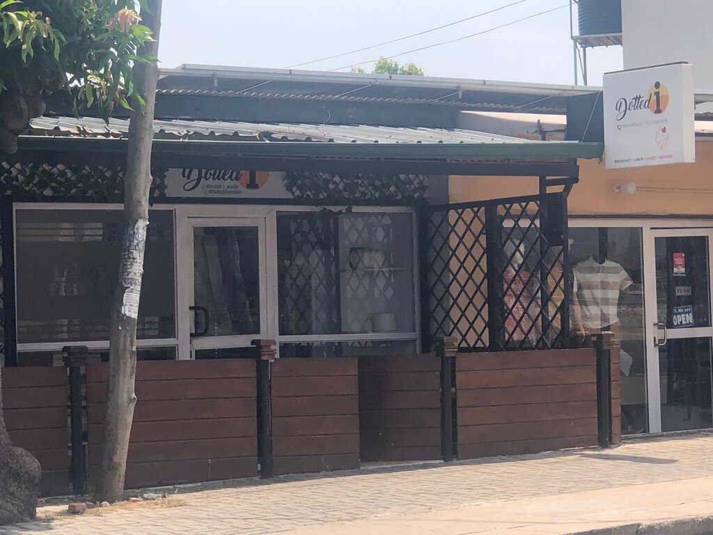 Catering Dotted, Accra, photo