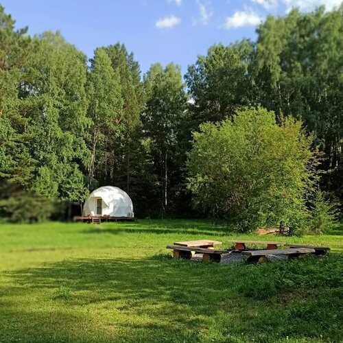 Глэмпинг Локоглэмп в Красноярском крае