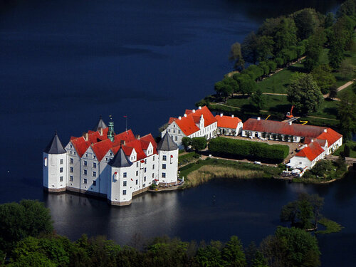 Landmark, attraction Gluecksburg Castle, Schleswig‑Holstein, photo