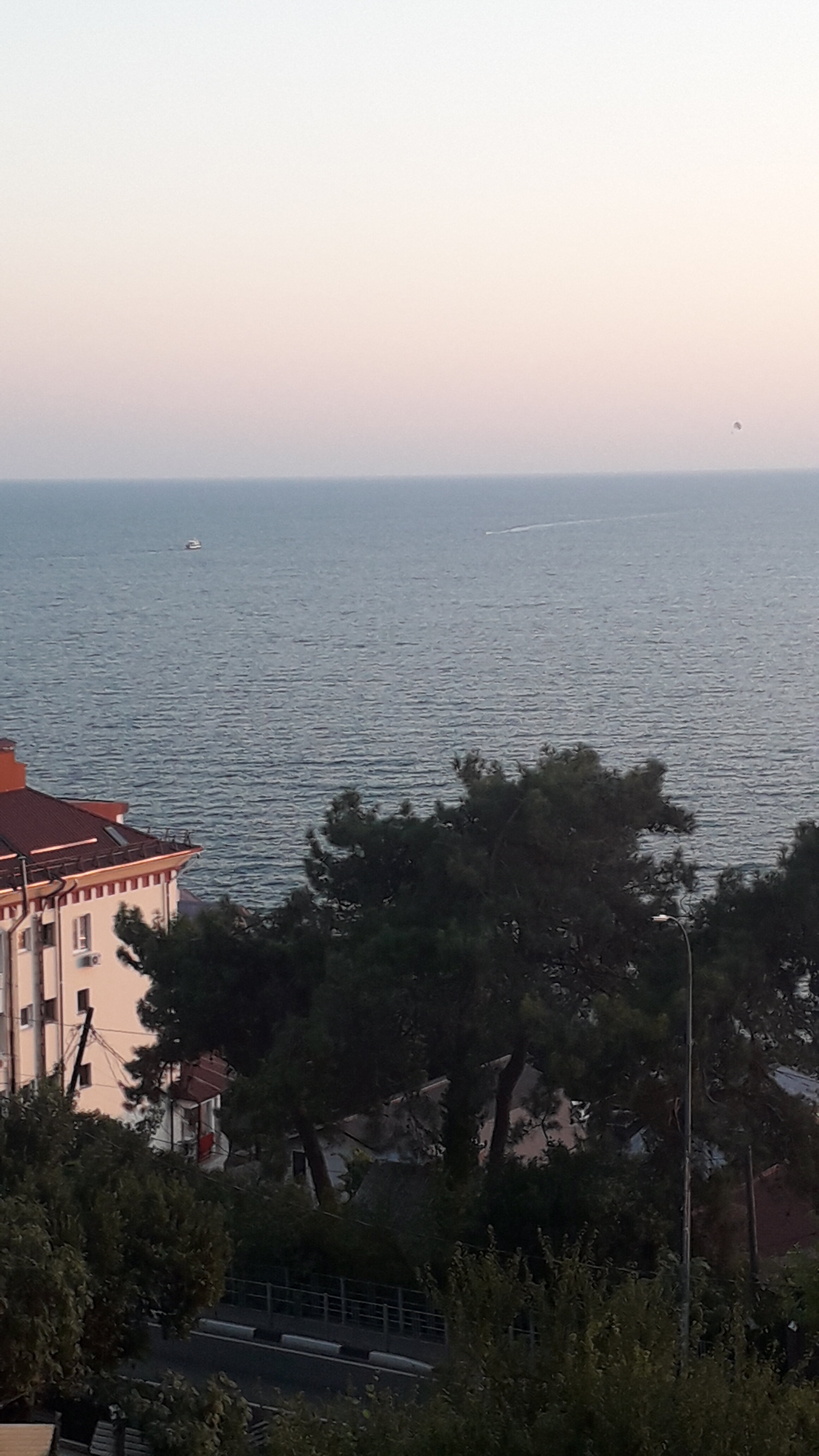 Фото Лазурный