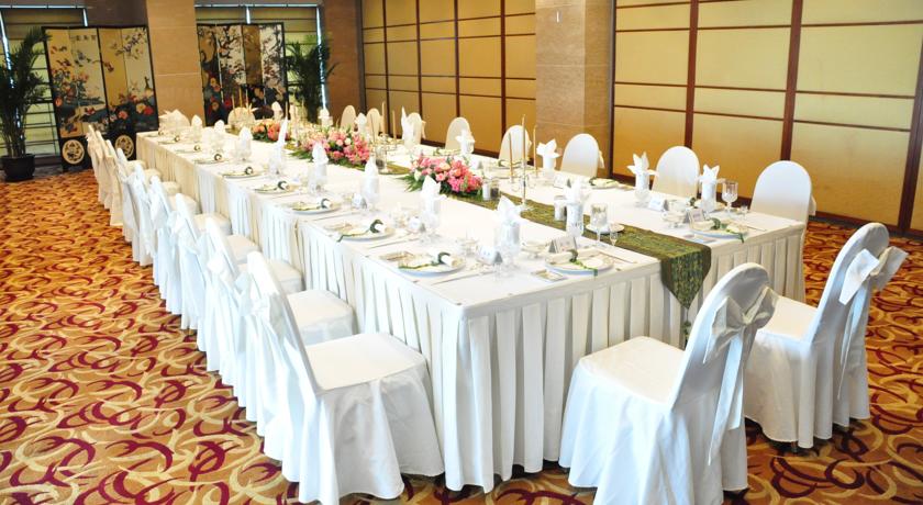 Фото Ramada Plaza Pudong