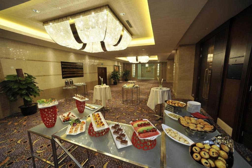 Фото Grand Soluxe Zhongyou Hotel Shanghai