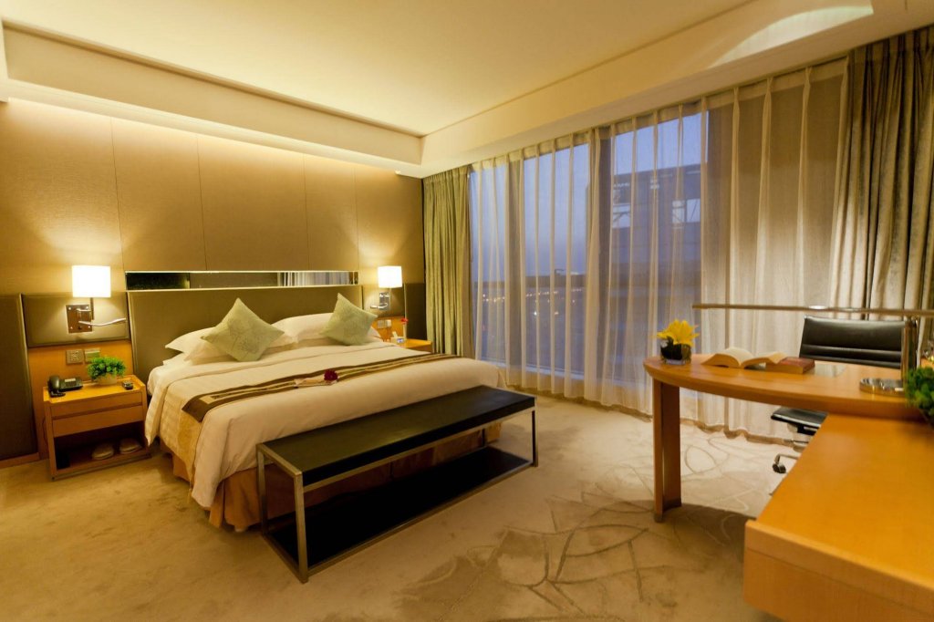 Фото Ascott Raffles City Beijing