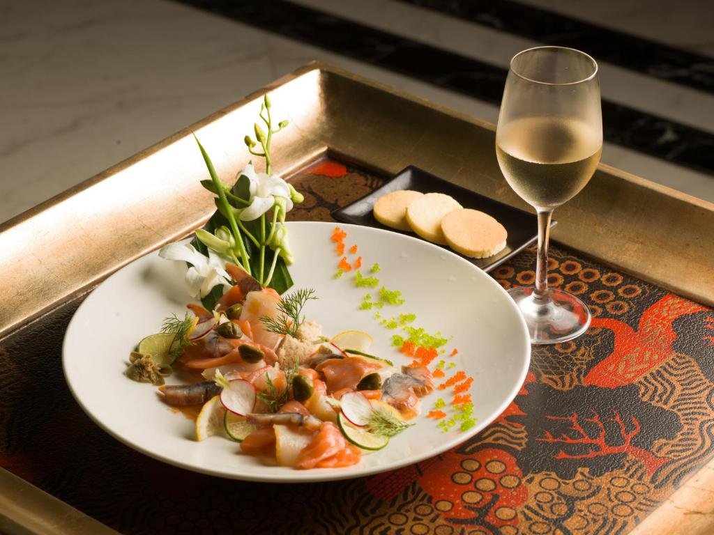 Фото Apricot Hotel