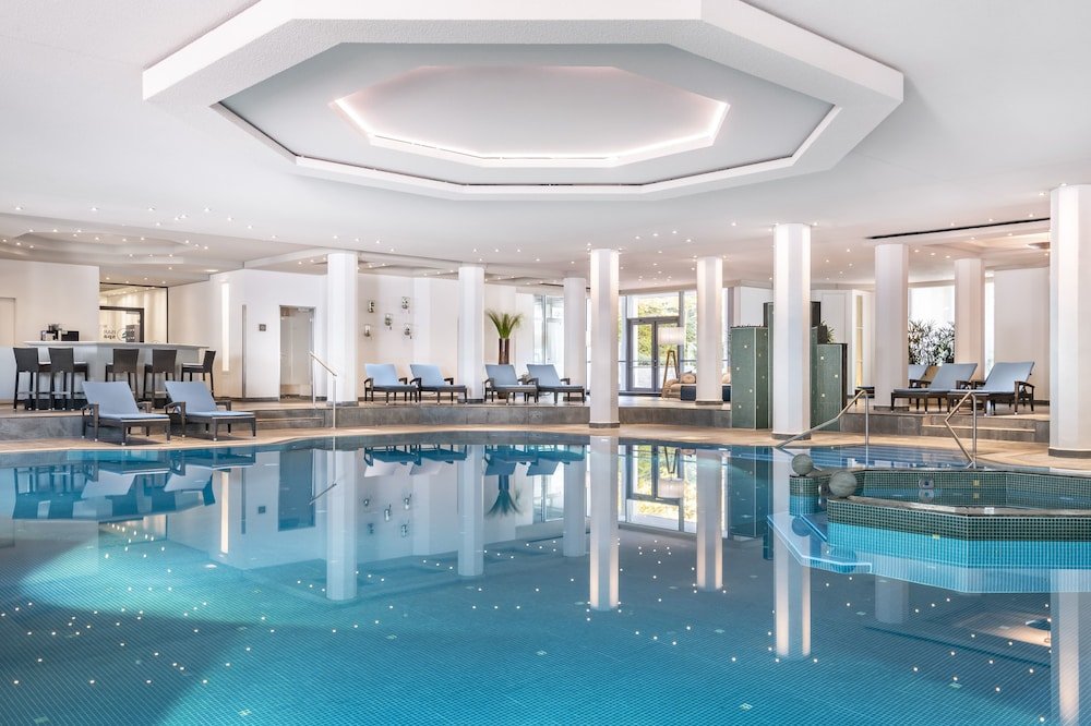 Фото The Westin Grand Munich