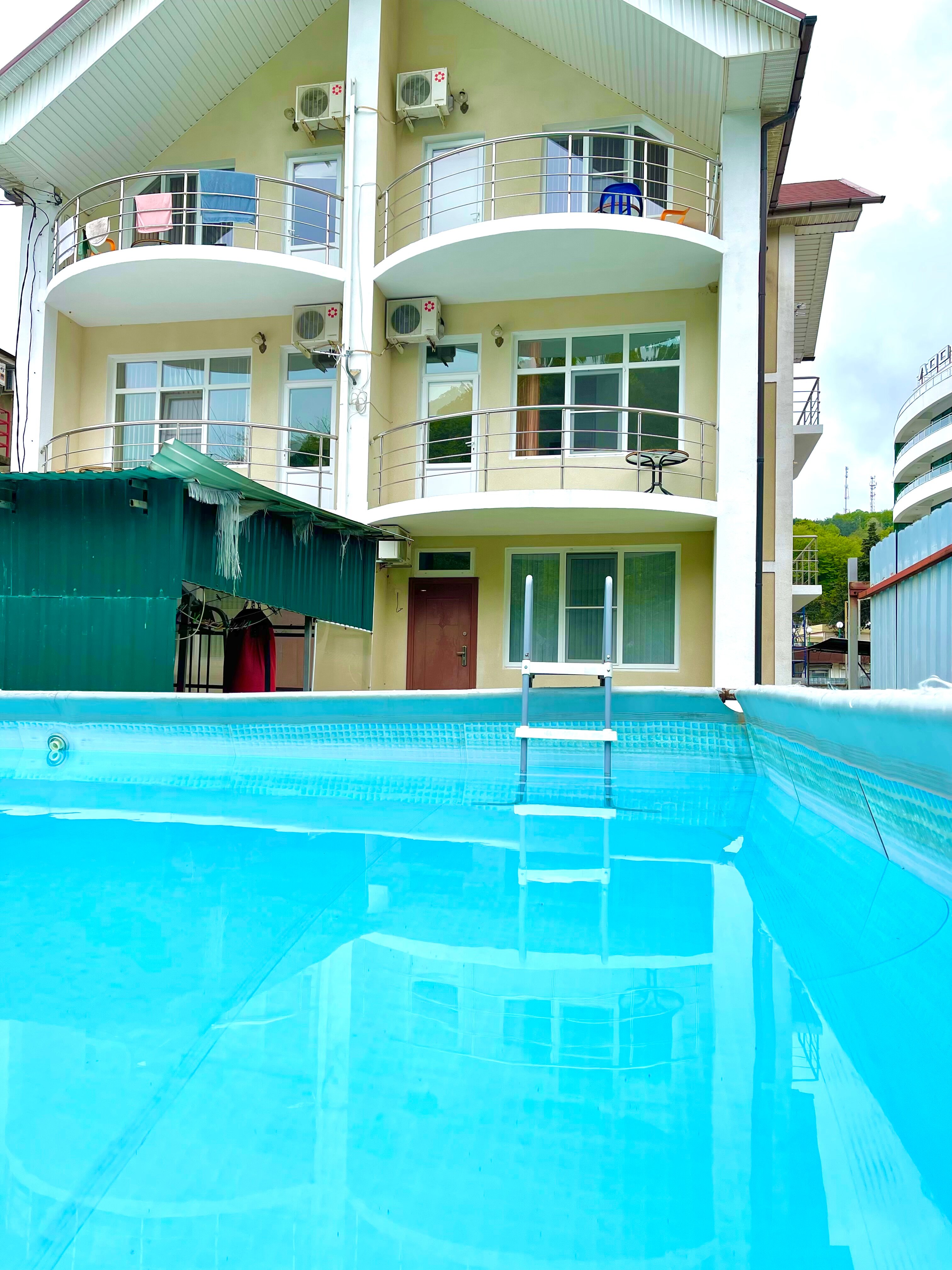 Фото ЛооБич