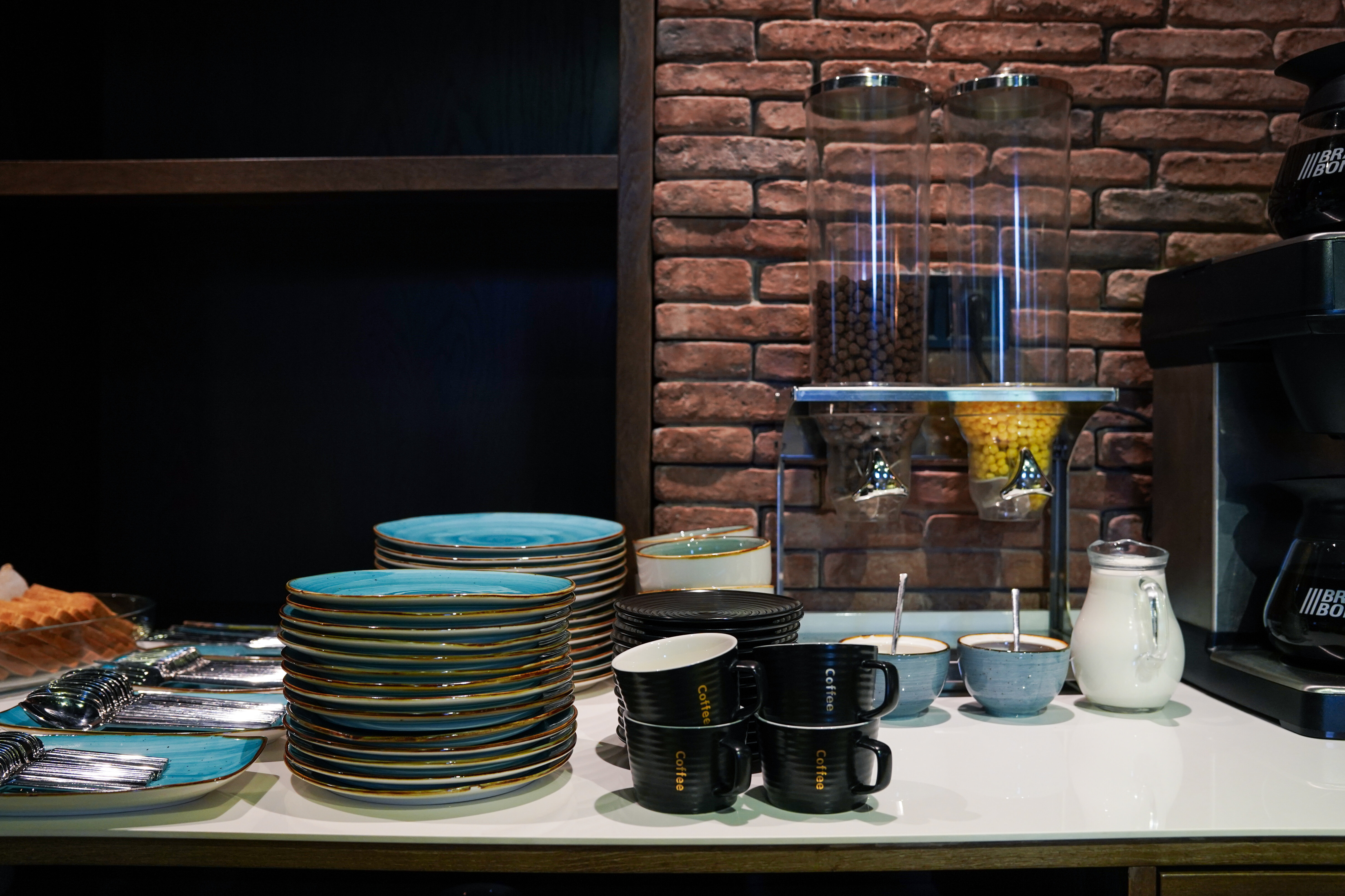 Фото Epigraph Town Hotel