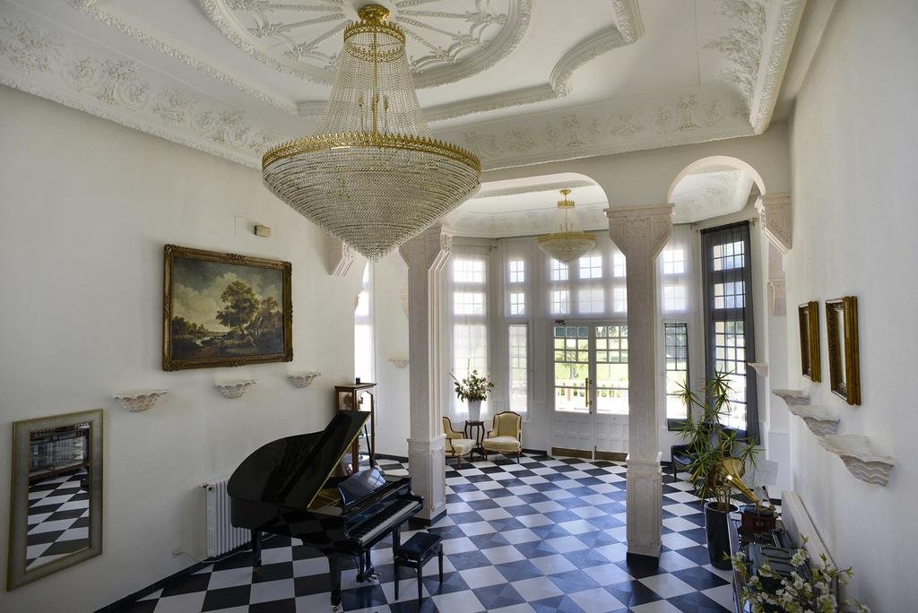 Фото Balneario Palacio De Las Salinas