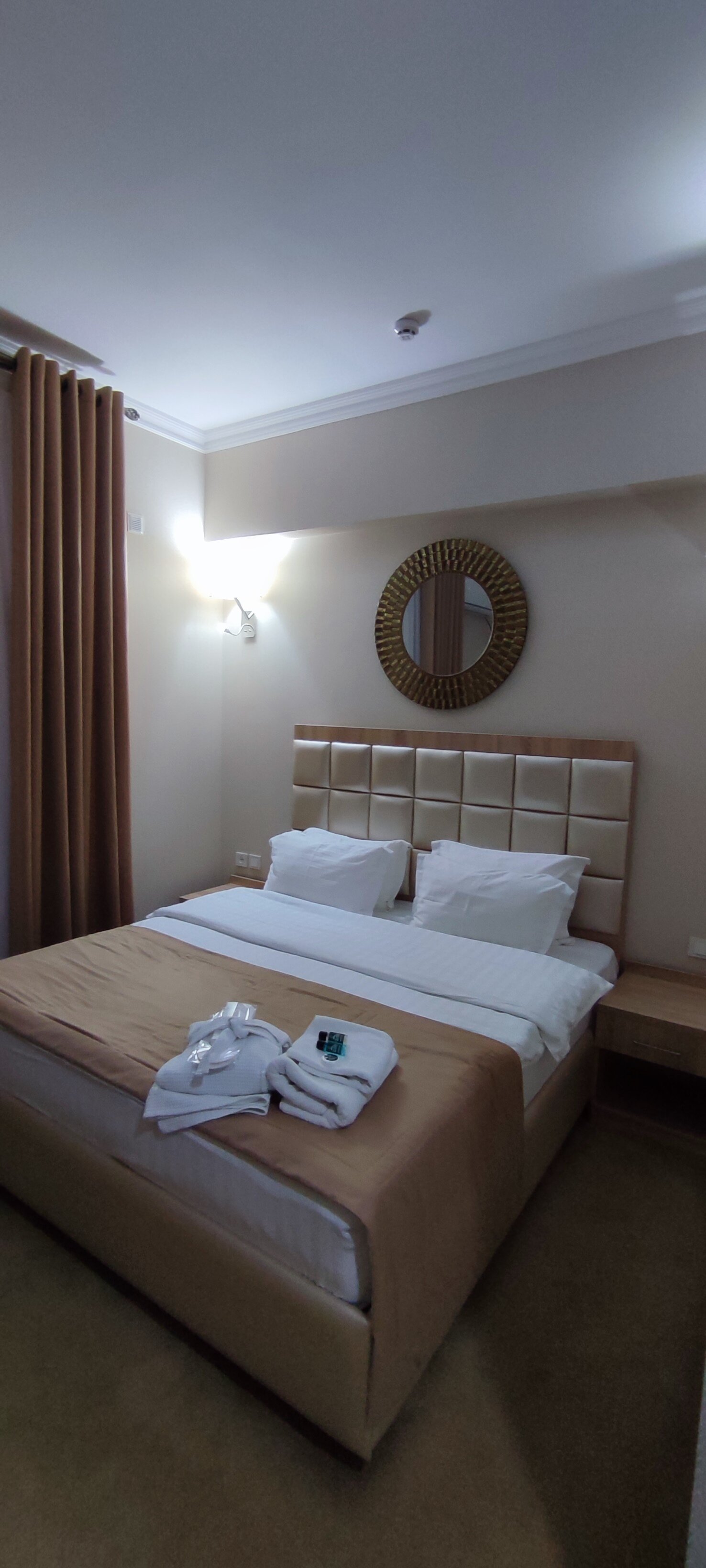 Фото Velara Hotel