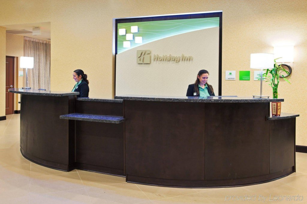 Фото Holiday Inn Hotel & Suites Phoenix Airport, an Ihg Hotel