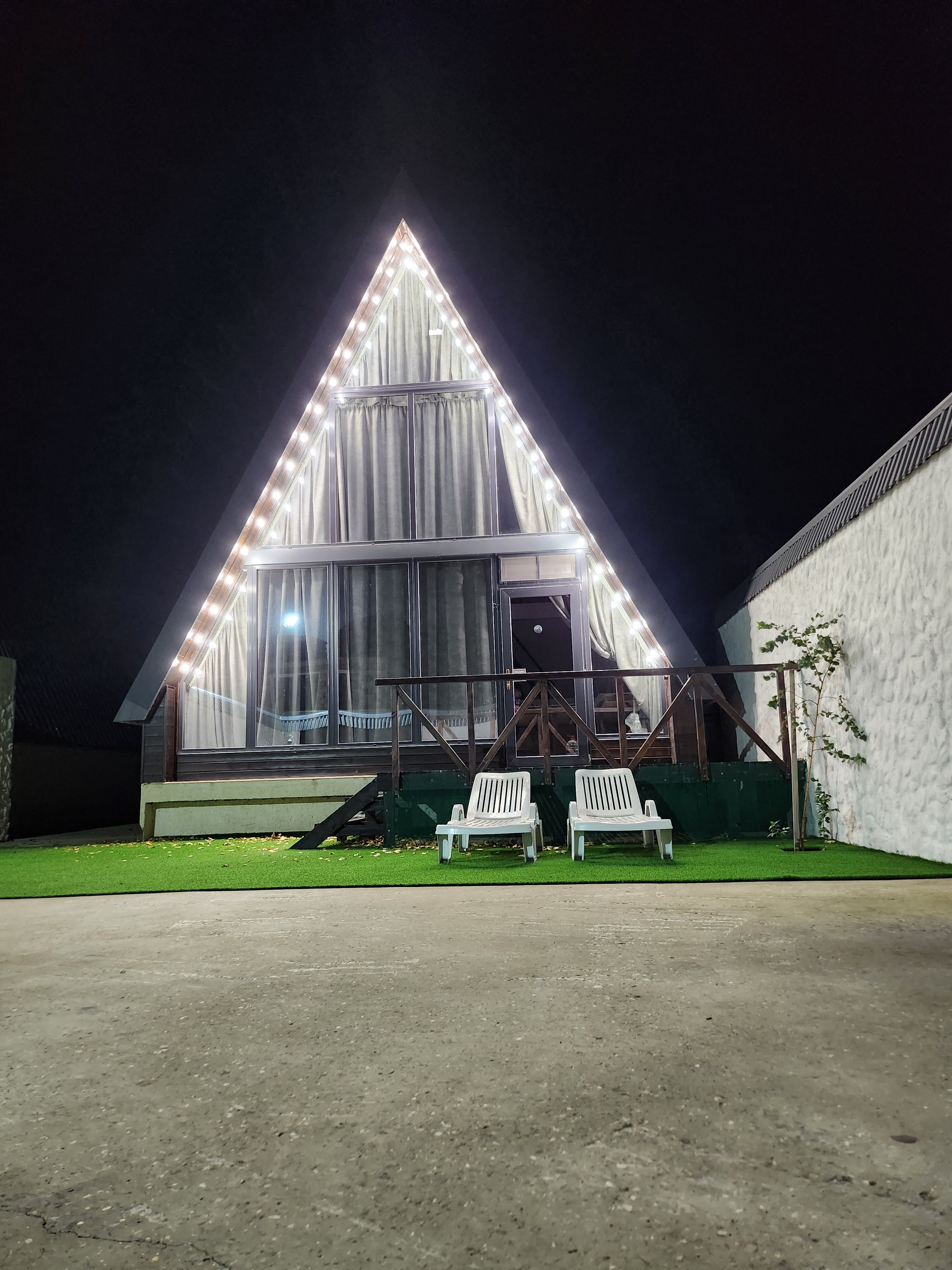 Фото Френдс Хаус