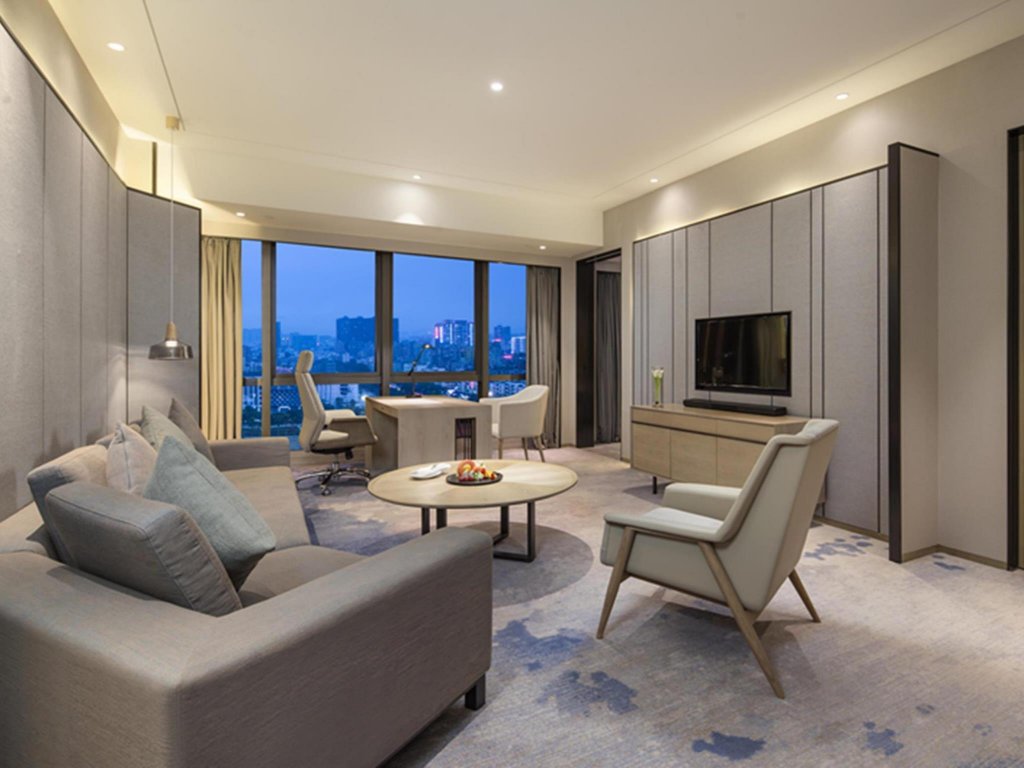 Фото DoubleTree by Hilton Hotel Shenzhen Longhua