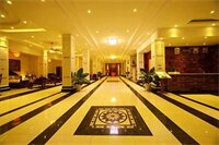 Фото Aristocrat Residence & Hotel