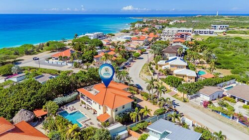 Гостиница Ocean View 5br Villa Steps to Beach Privatepool в Ноорде