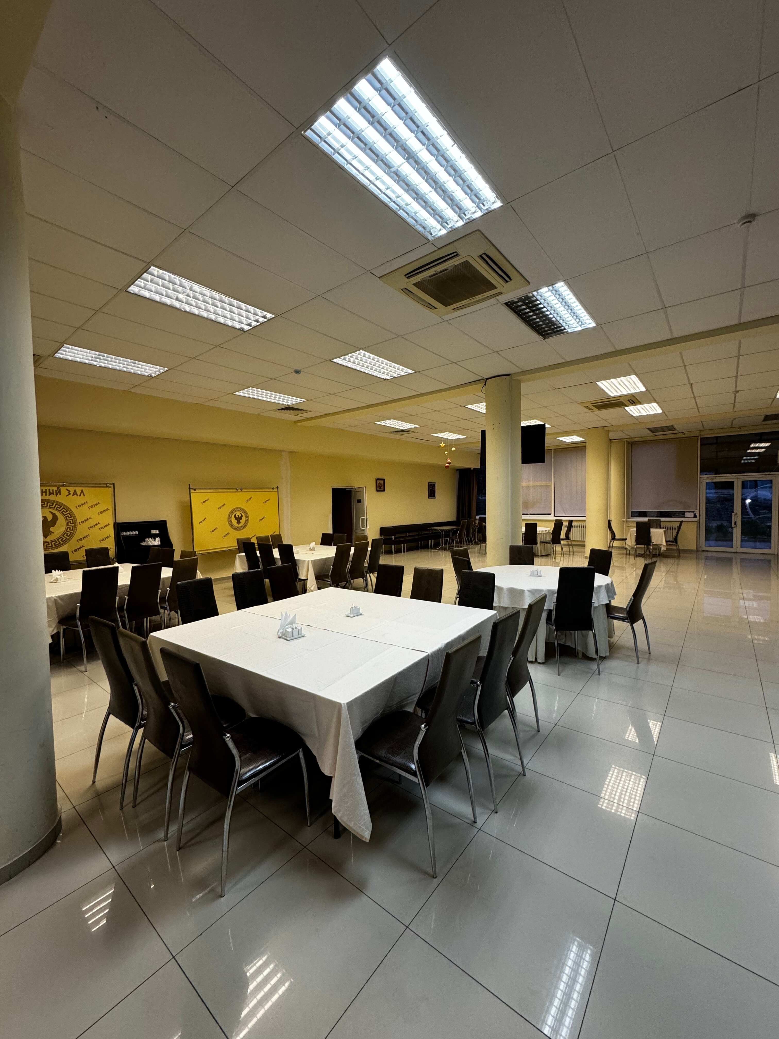 Фото Гермес