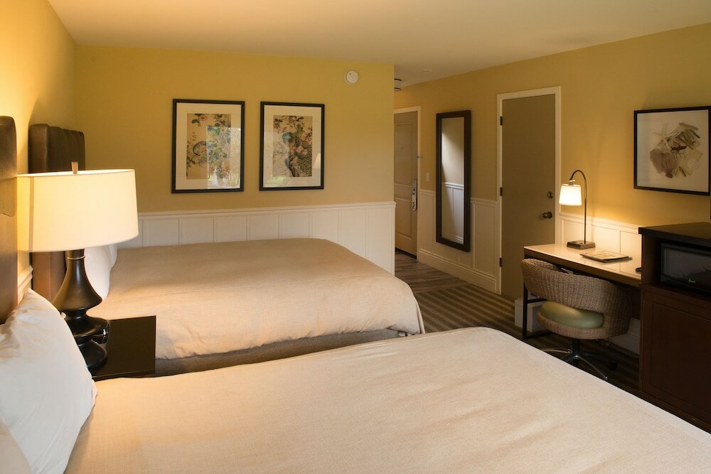 Фото Lighthouse Lodge And Cottages