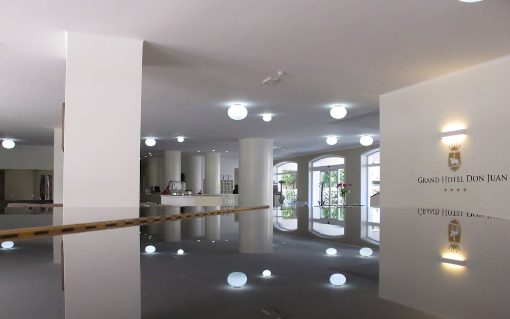 Фото Grand Hotel Don Juan