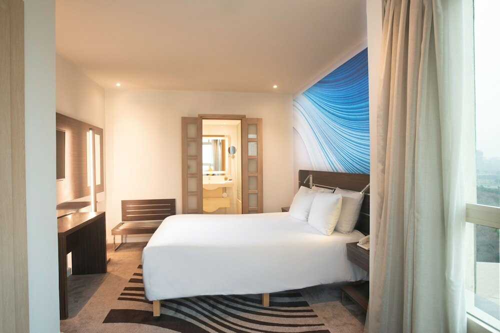 Фото Novotel Cairo El Borg