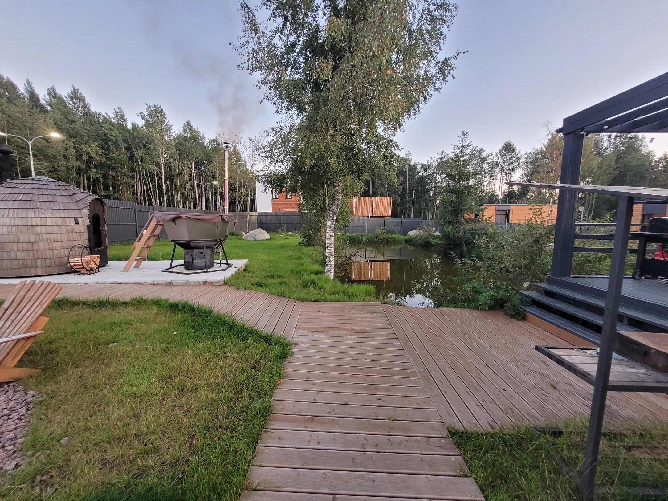 Фото Блэк Вилладж Фэмили