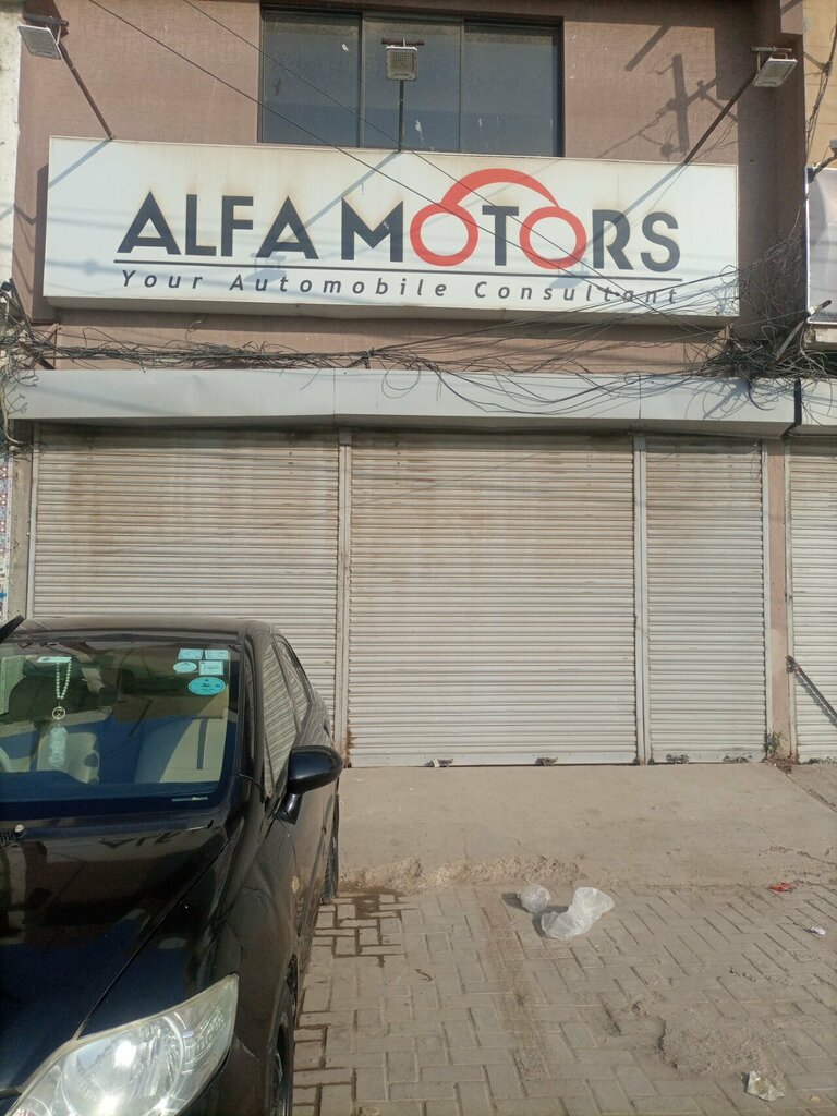Car dealership Alfa motors, Karachi, photo