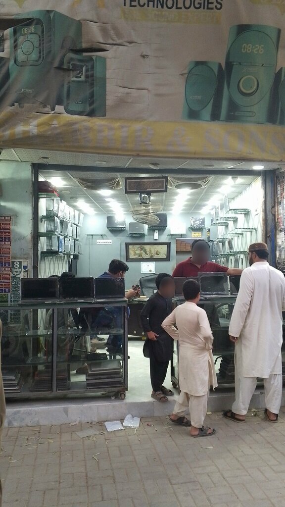 Radio station Venus Radio House, Karachi, photo