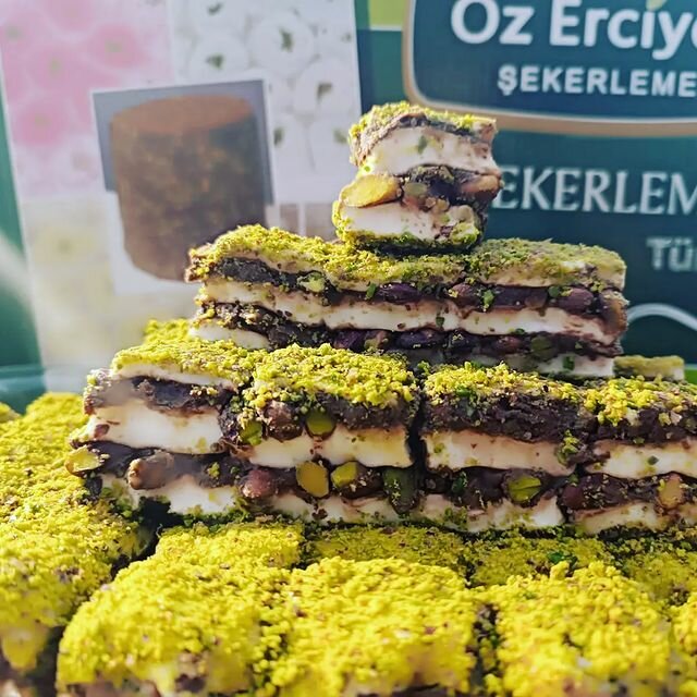 Nuts, snacks, dried fruits Oz Erciyes Nuts Factory Outlet Store, Yesilhisar, photo