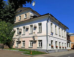 Главный дом городской усадьбы середины XIX века (Pyatnitskaya Street, 36) ، معلم جذب سياحي