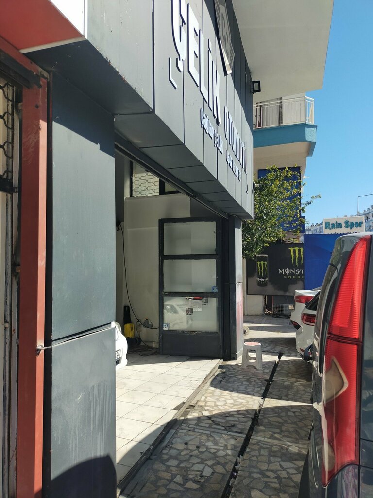 Car dealership Celik Automotive, Antalya, photo