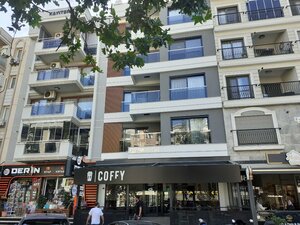 Izmir Ordu Boulevard Coffy (İzmir, Karşıyaka, Ordu Blv., 153A), cafe