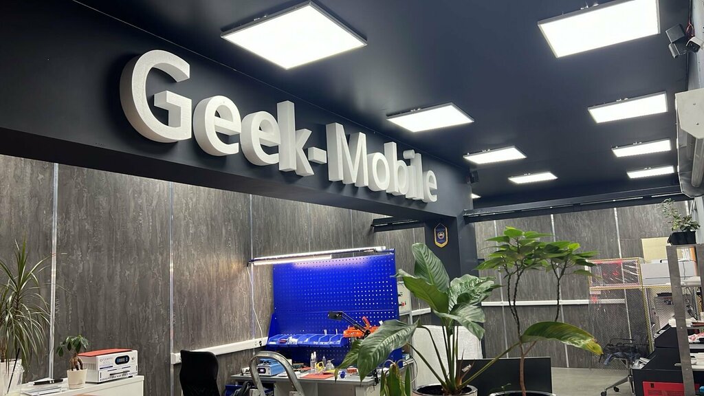 Витрина смартфонов