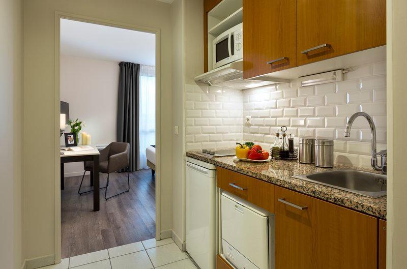 Фото Citadines Montmartre Paris