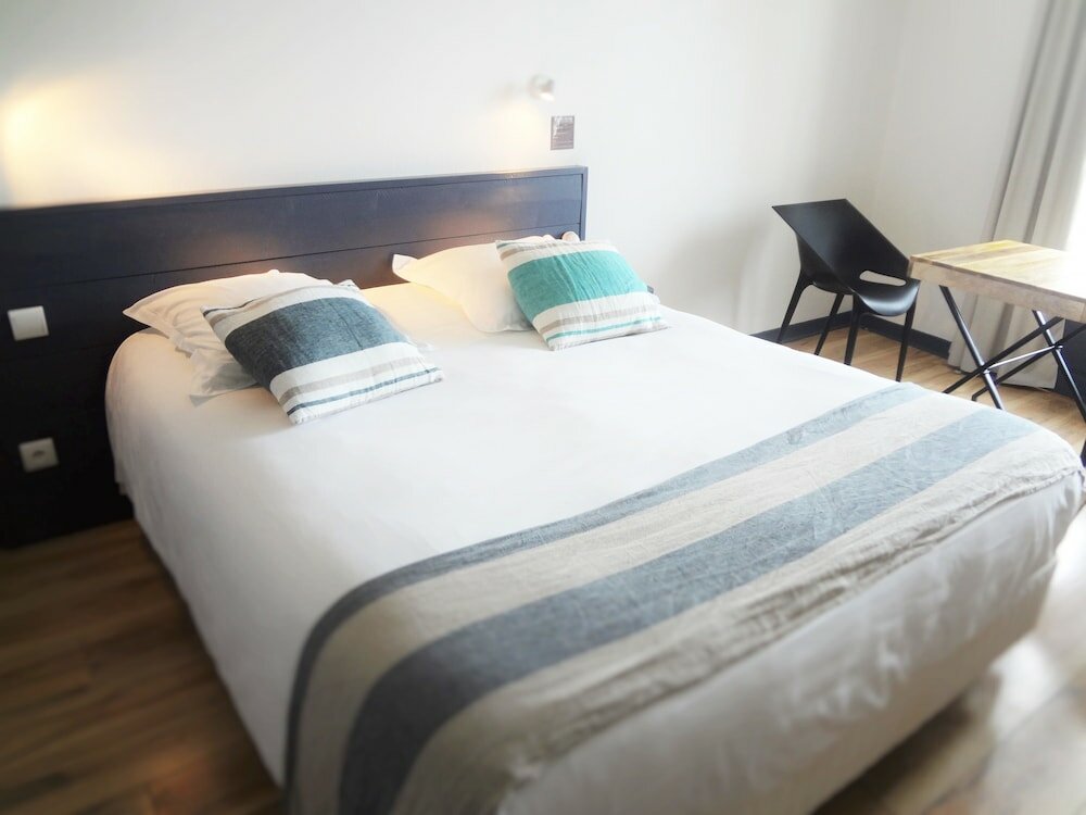 Фото Hotel La Marine