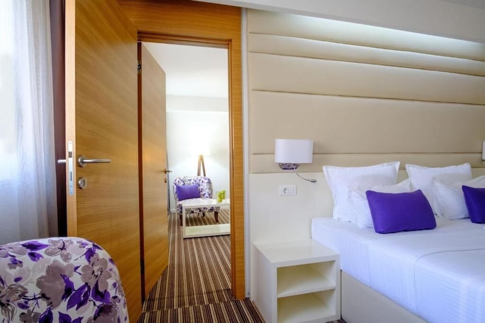 Фото Hotel Festival