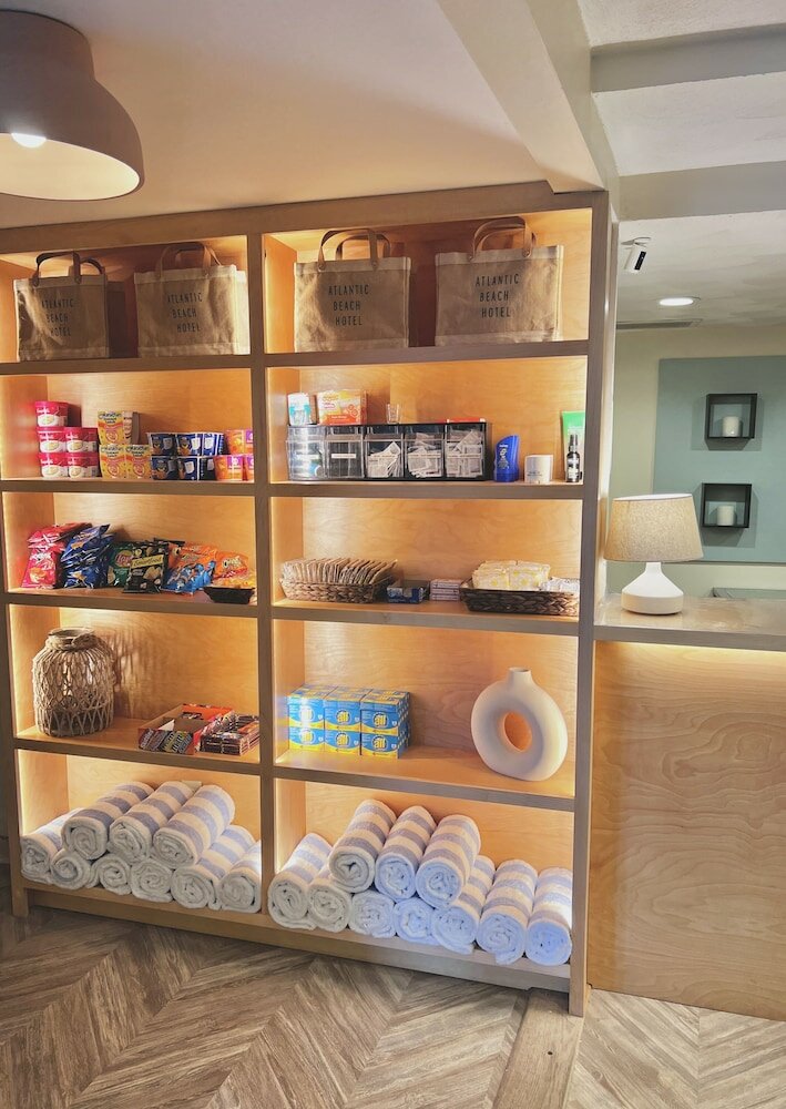 Фото Atlantic Beach Hotel Newport