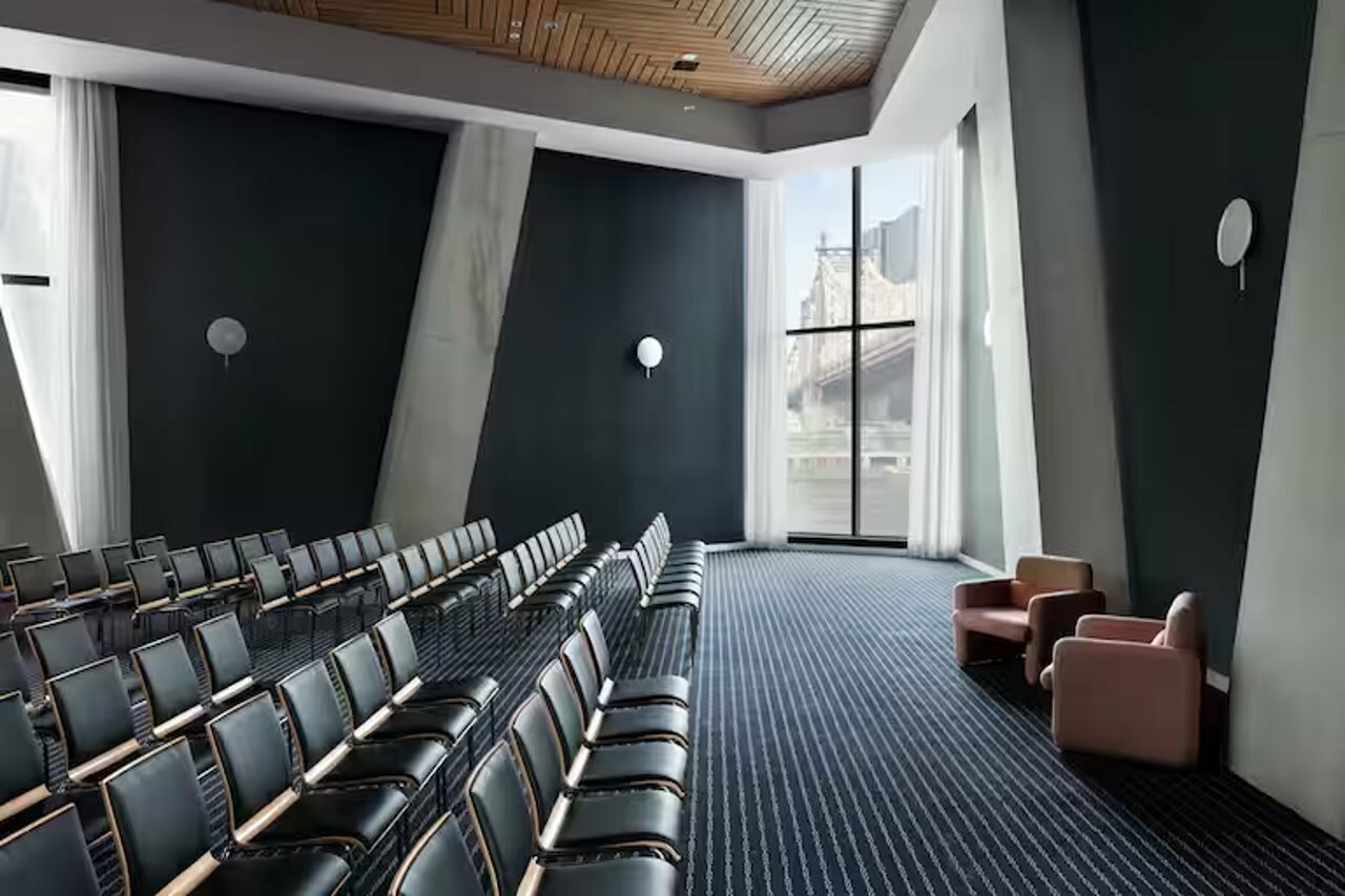 Фото Graduate by Hilton New York