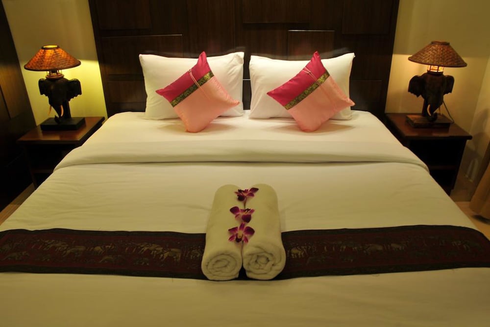 Фото Boonjumnong Modern Apartment