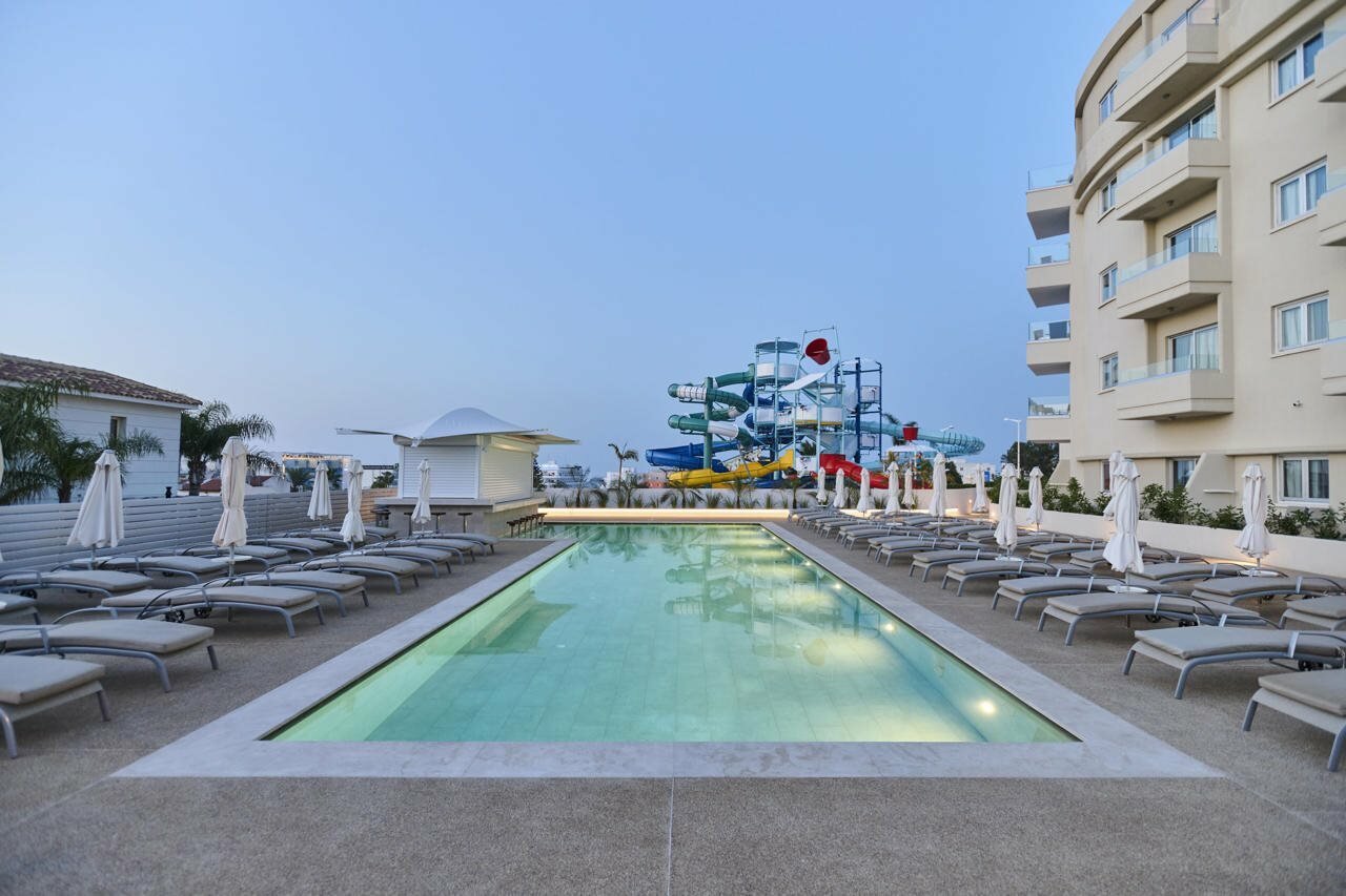 Фото Sunrise Oasis