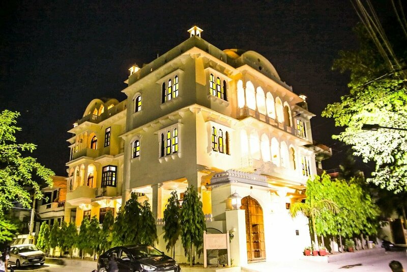 Гостиница Harsoli Haveli by Rivaa- A Heritage Boutique Hotel в Джайпуре