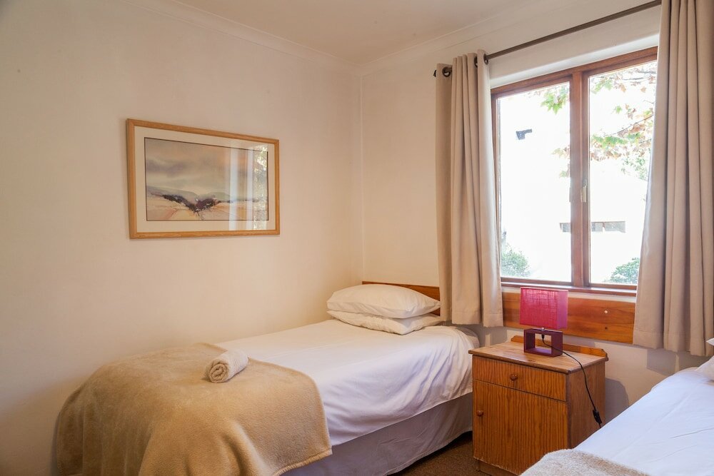 Фото Montagu Springs Resort