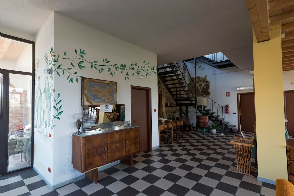 Фото La Casa Rossa Country House