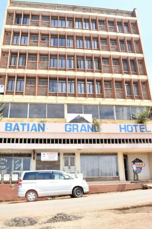 Гостиница Batian Grand Hotel