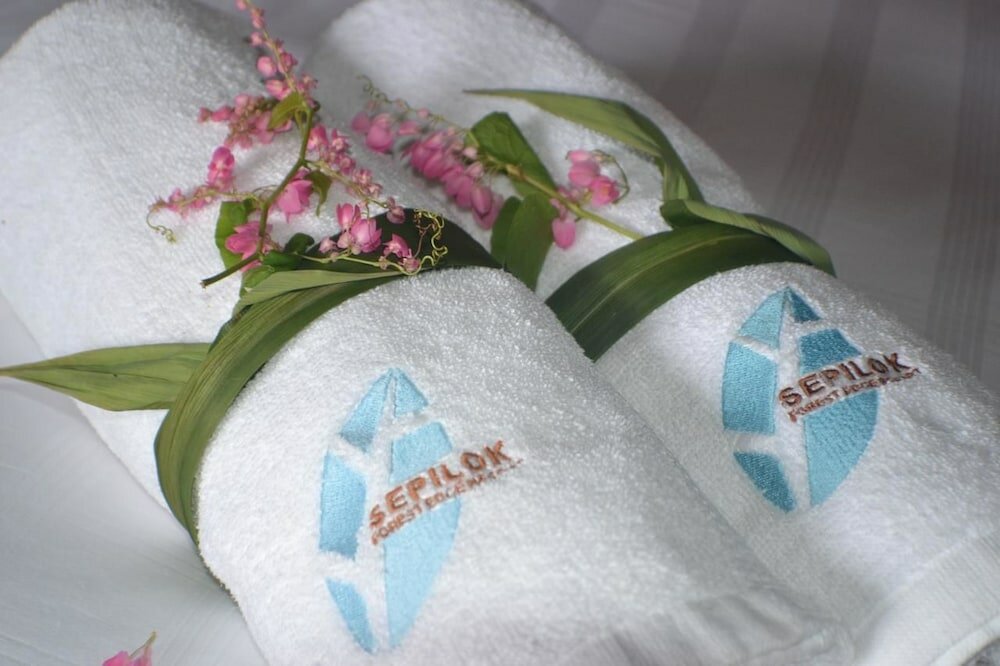 Фото Sepilok Forest Edge Resort