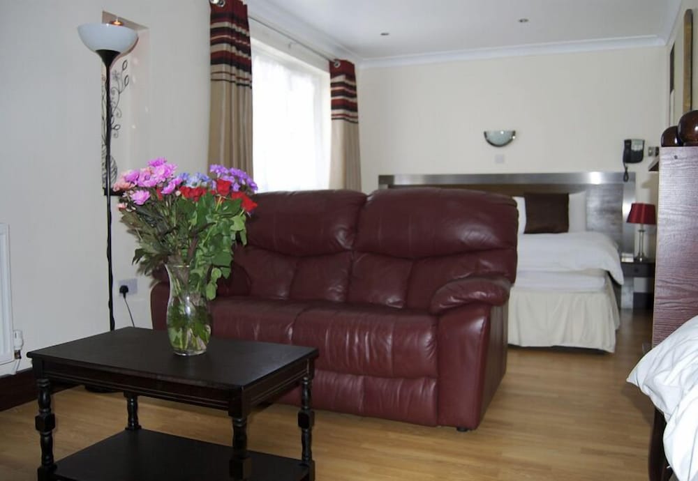 Фото Villaggio Hotel & Restaurant