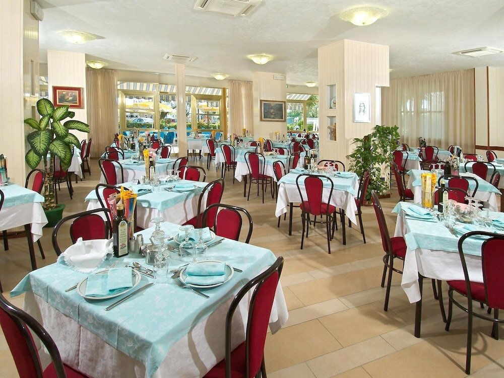 Фото Hotel Odeon